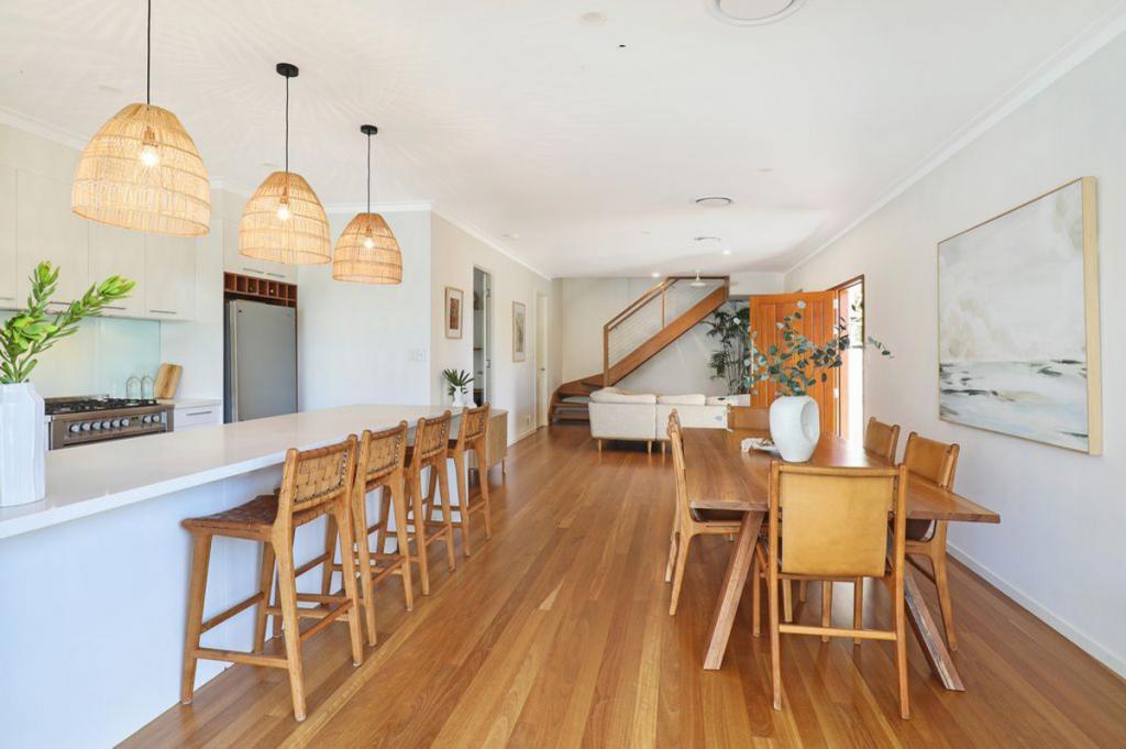 2/8 Otama Ct, Warana, QLD 4575