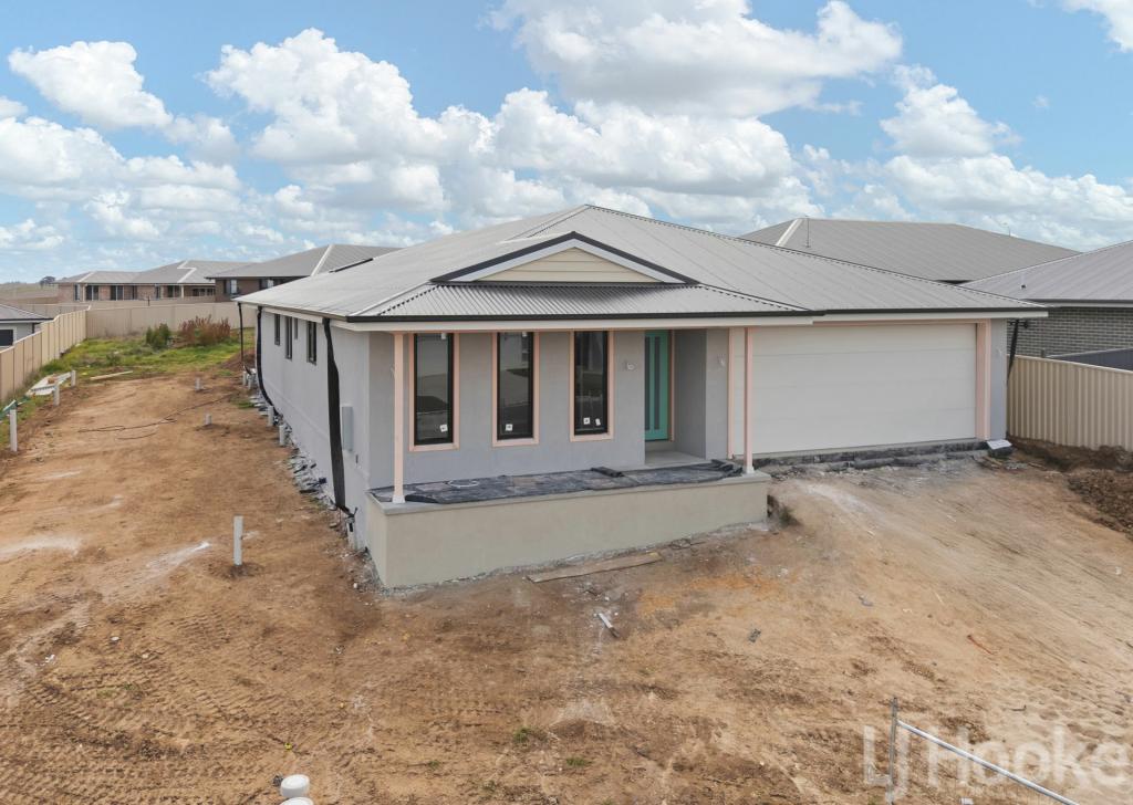 126 Graham Dr, Kelso, NSW 2795