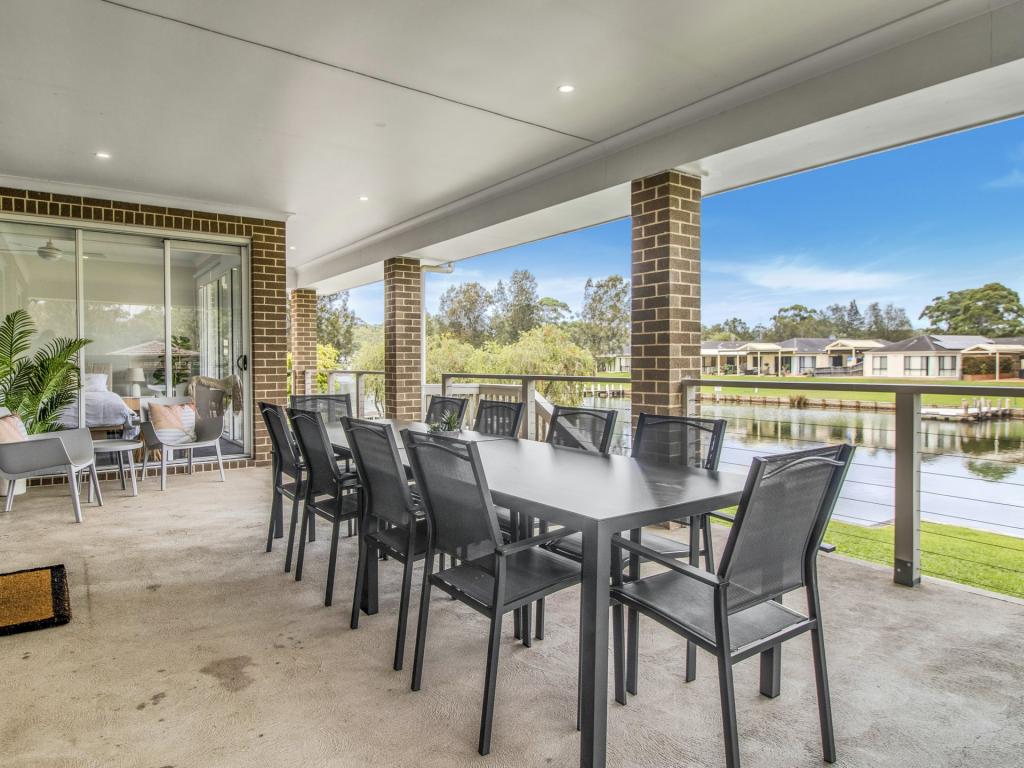 3 Plover Cl, Sussex Inlet, NSW 2540
