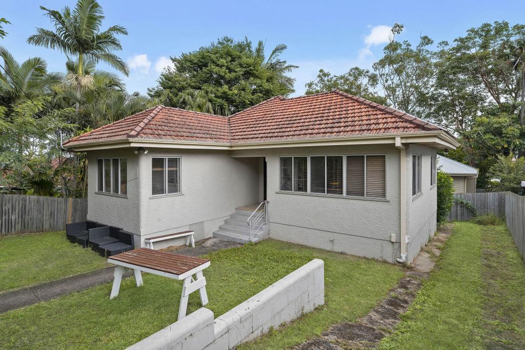 11 Blomfield St, Moorooka, QLD 4105