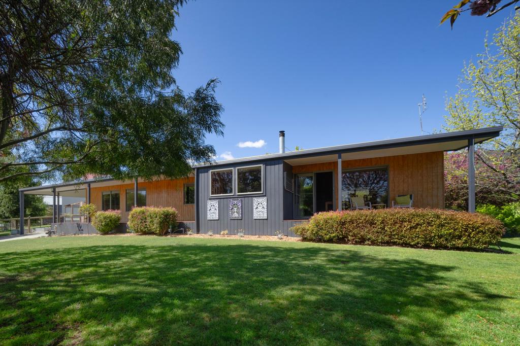 53 Alpine Ridge Dr, Merrijig, VIC 3723