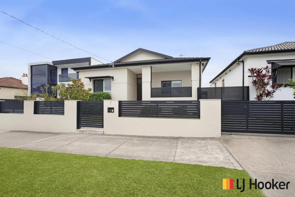 7 Beresford Ave, Croydon Park, NSW 2133