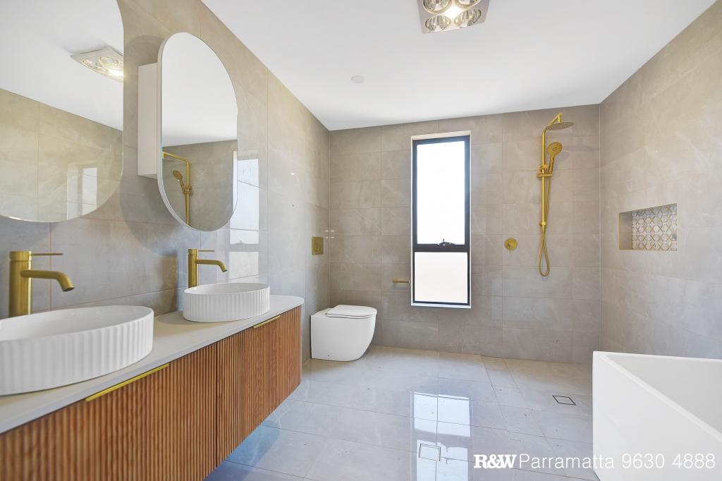 138 Centenary Rd, South Wentworthville, NSW 2145
