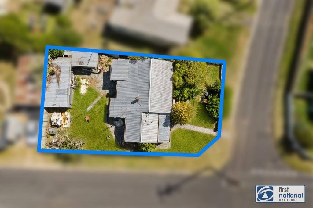 7 Owen Way, West Bathurst, NSW 2795