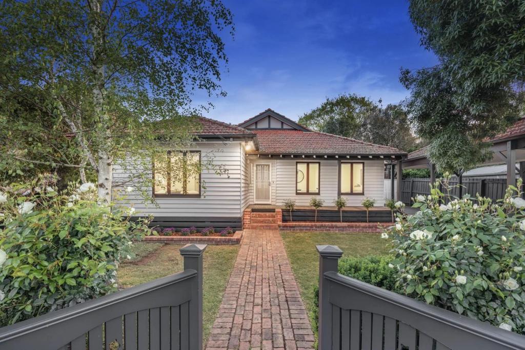 37 Toogoods Rise, Box Hill North, VIC 3129