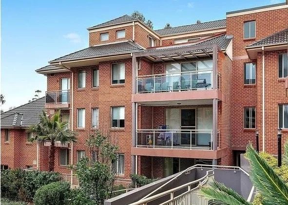 9/1-11 Rosa Cres, Castle Hill, NSW 2154