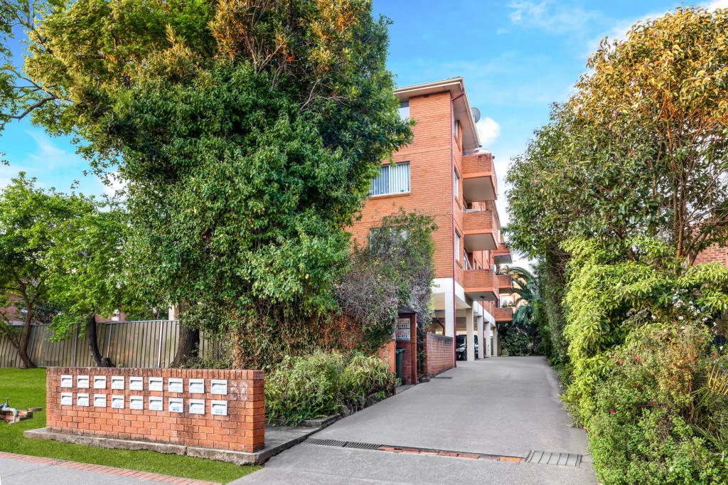 14/38 Hardy St, Fairfield, NSW 2165