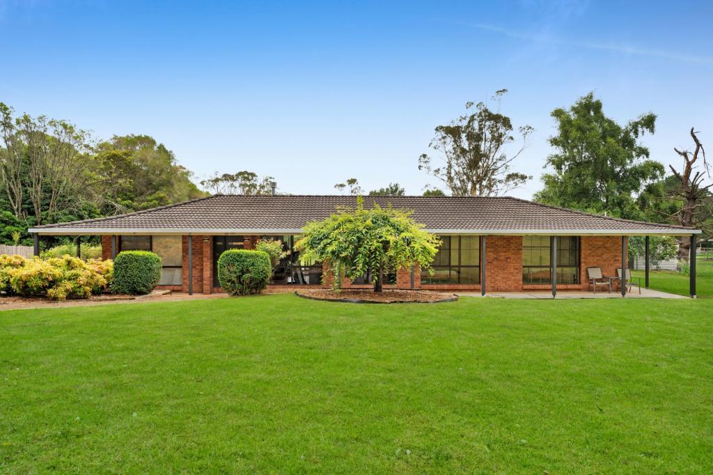 54 Wattle St, Colo Vale, NSW 2575