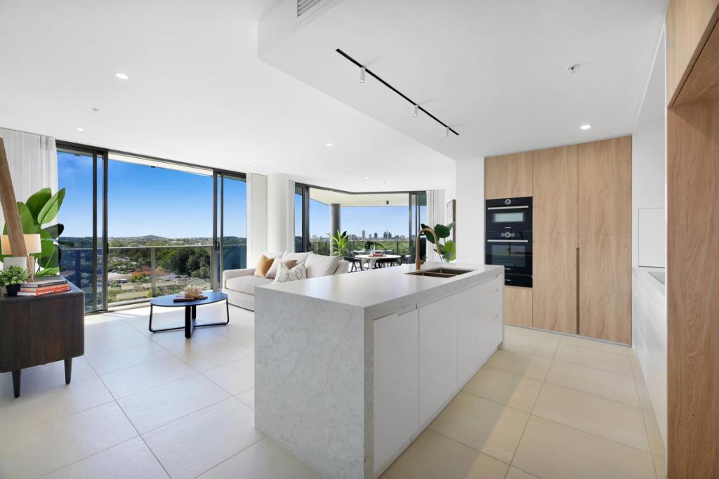 42/20 Executive Dr, Burleigh Waters, QLD 4220