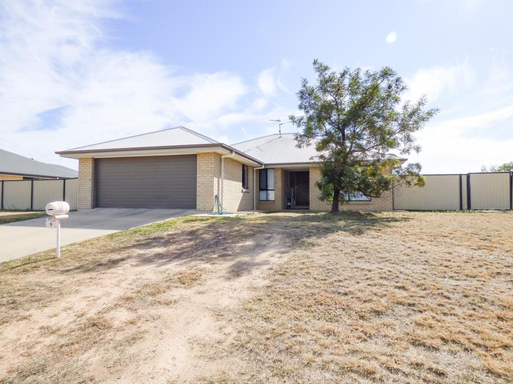 3 Edna St, Roma, QLD 4455