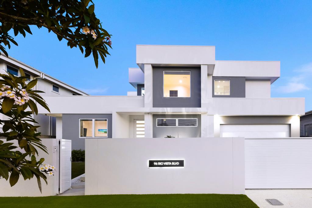 96 Rio Vista Bvd, Broadbeach Waters, QLD 4218