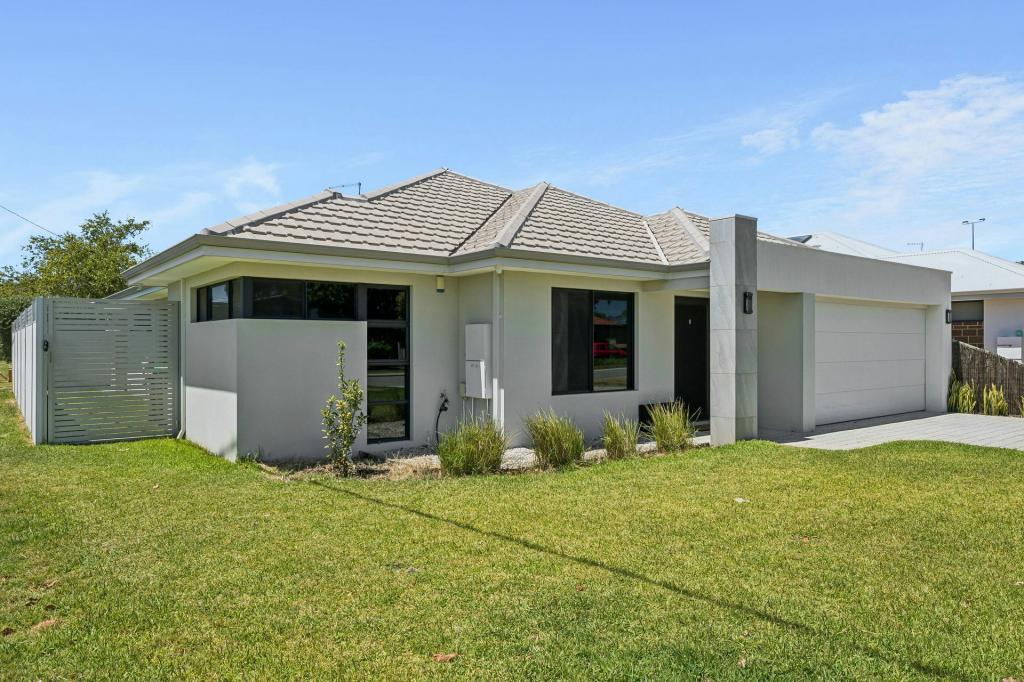 8 Ray Rd, Kewdale, WA 6105
