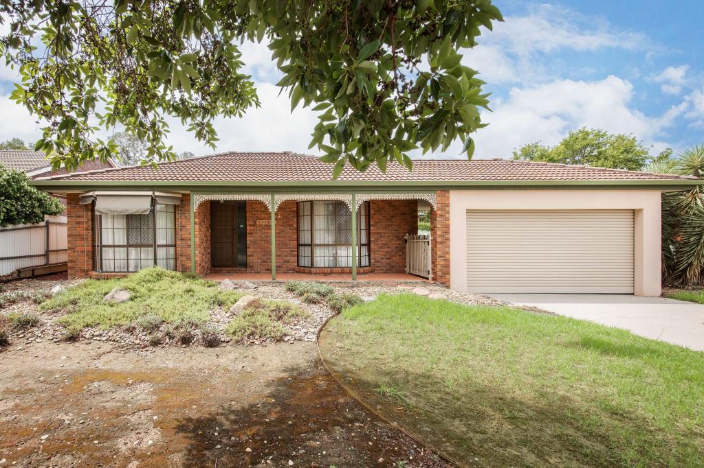 16 Benn Cres, West Albury, NSW 2640
