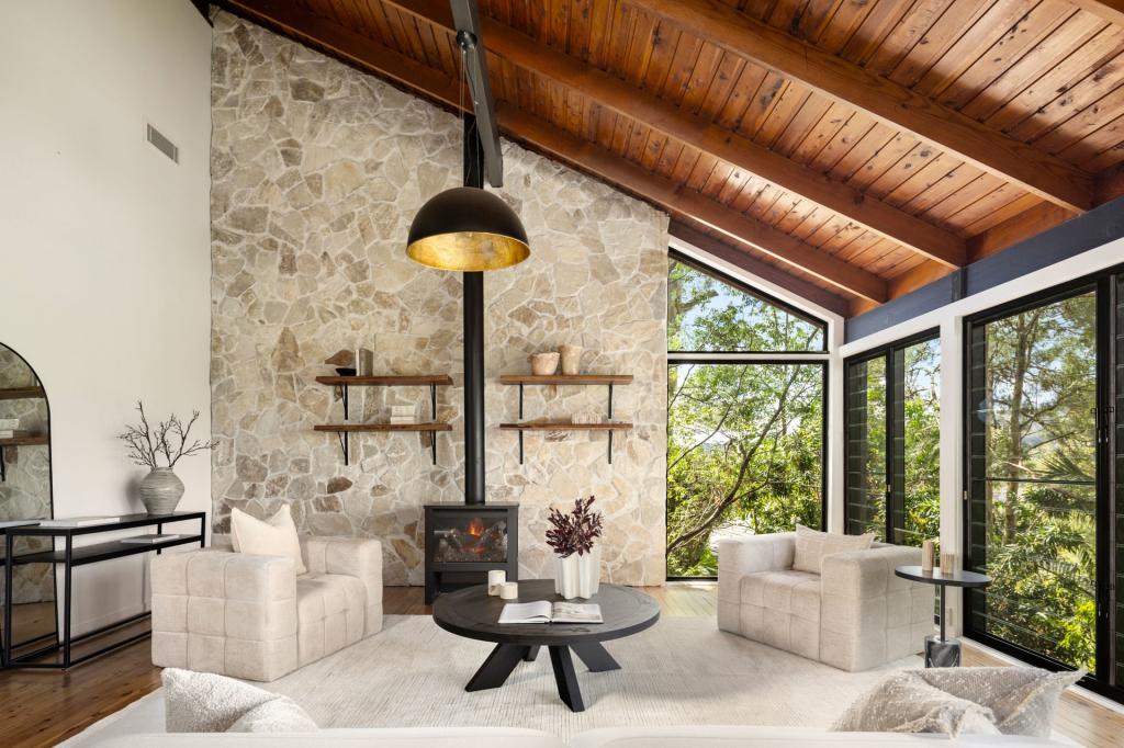 95 Bielby Rd, Kenmore Hills, QLD 4069