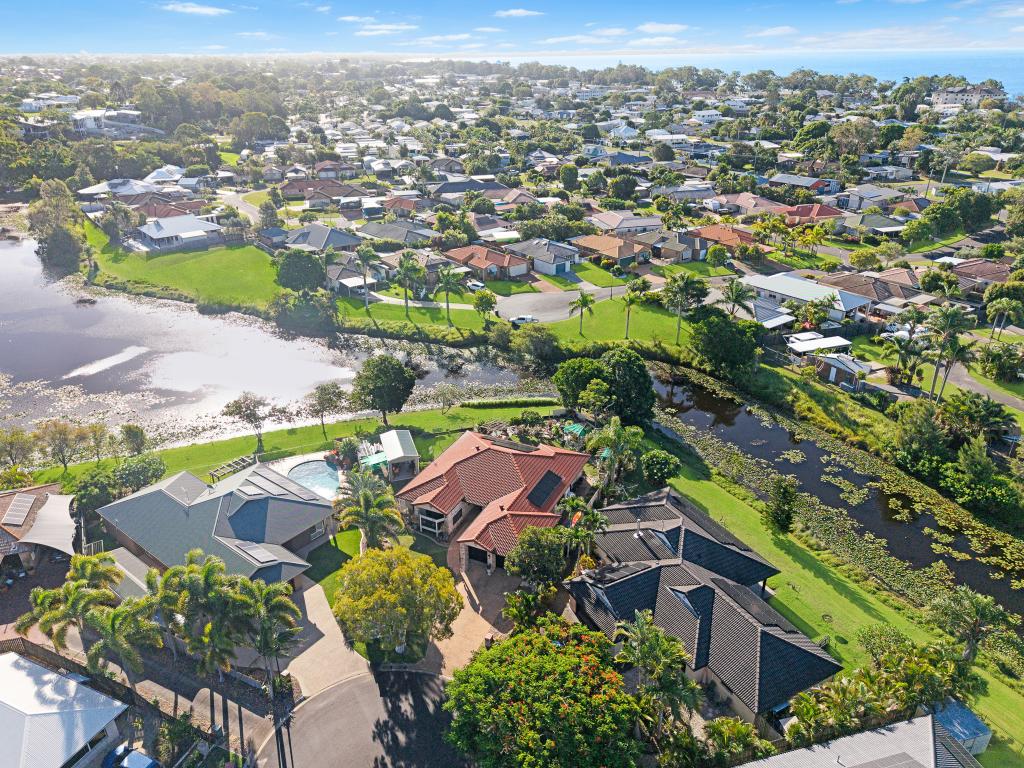 9 Florida Ct, Torquay, QLD 4655