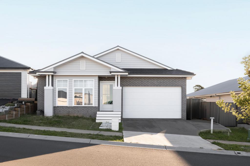 14 Red Gum Rd, Tahmoor, NSW 2573
