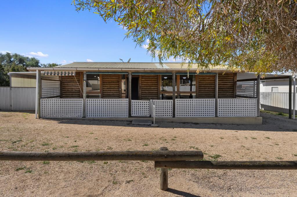 10 Clemintina St, Price, SA 5570