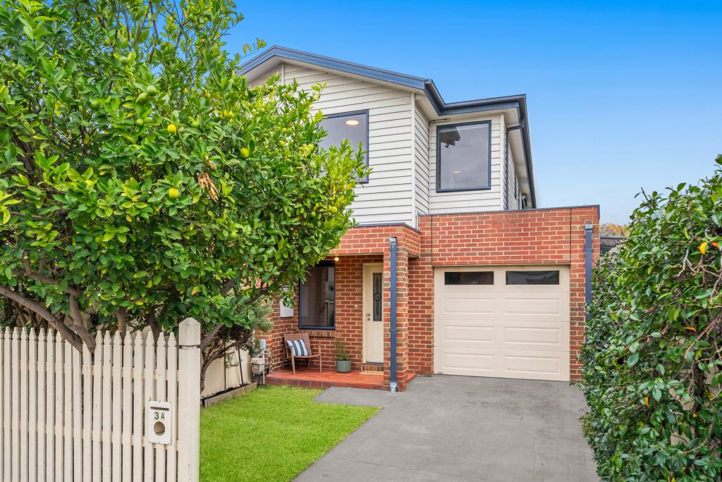 3A BARRYS LANE, COBURG, VIC 3058