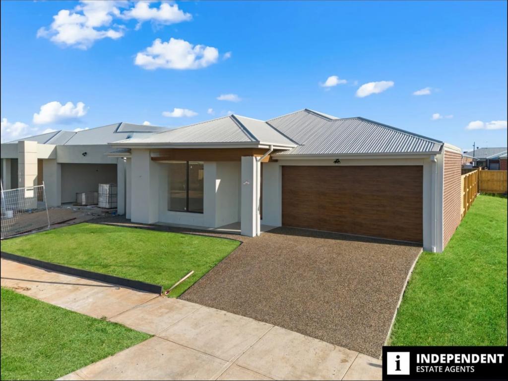 7 Dibiase Gr, Thornhill Park, VIC 3335