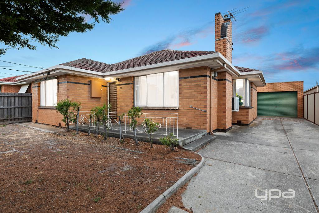 12 Orford Rd, St Albans, VIC 3021