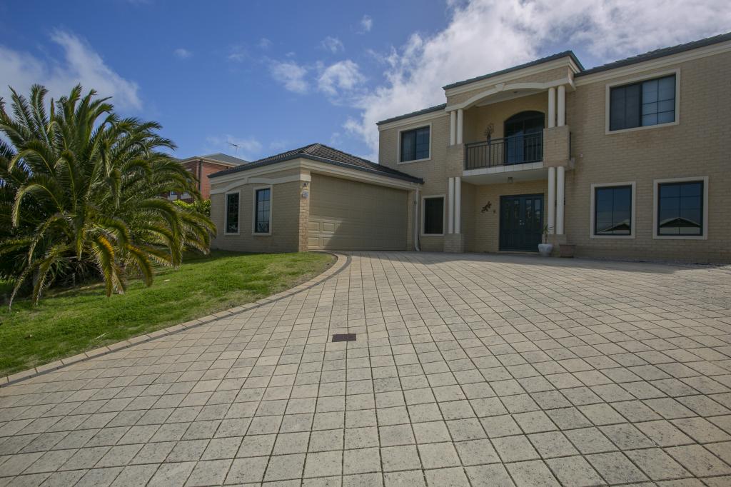 4 RAINHAM AVE, MINDARIE, WA 6030