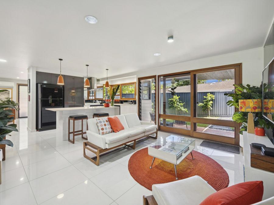 11 Norman Hill Dr, Korora, NSW 2450