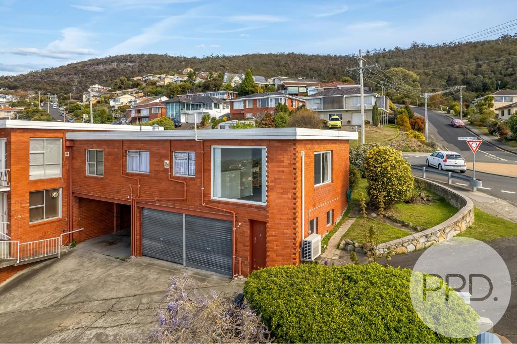 1/301 Churchill Ave, Sandy Bay, TAS 7005