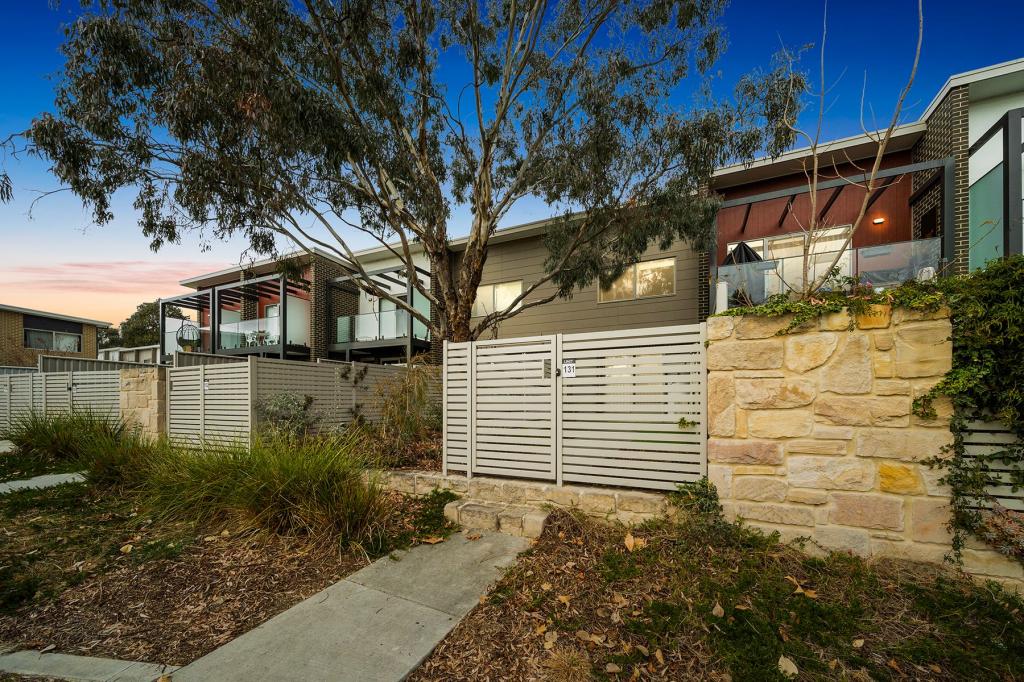 131/161 Mortimer Lewis Dr, Greenway, ACT 2900