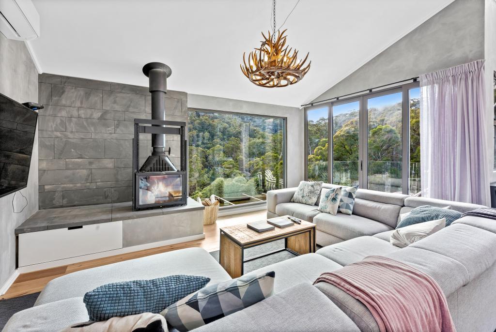 1 Changue Rd, Merrijig, VIC 3723