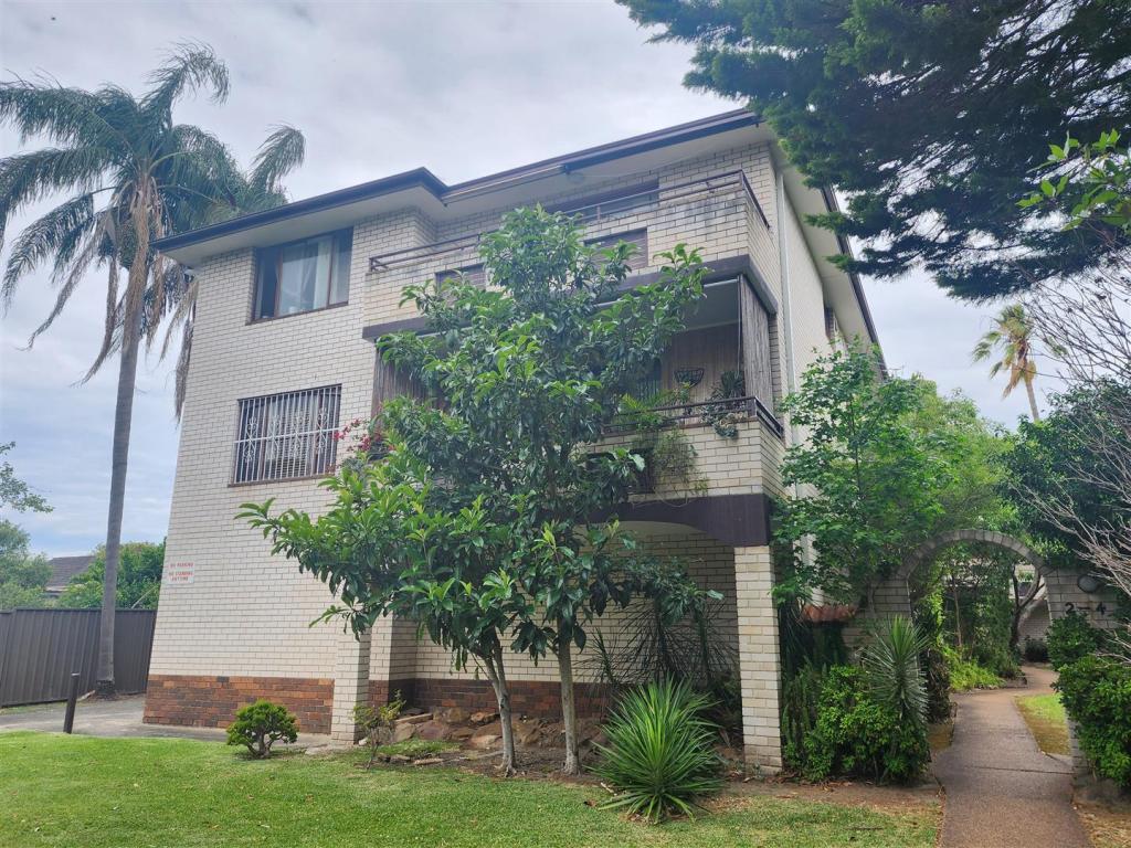 3/2 Seventh Ave, Campsie, NSW 2194