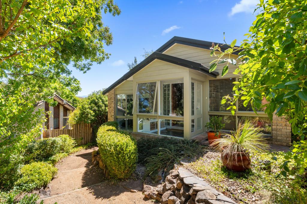 4 Harper St, Macgregor, ACT 2615