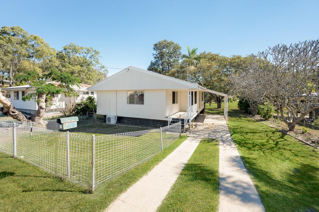 13 Wilkins St, West Gladstone, QLD 4680