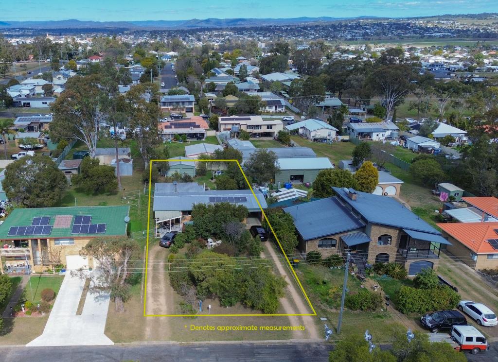 8 Ellwood Ave, Warwick, QLD 4370