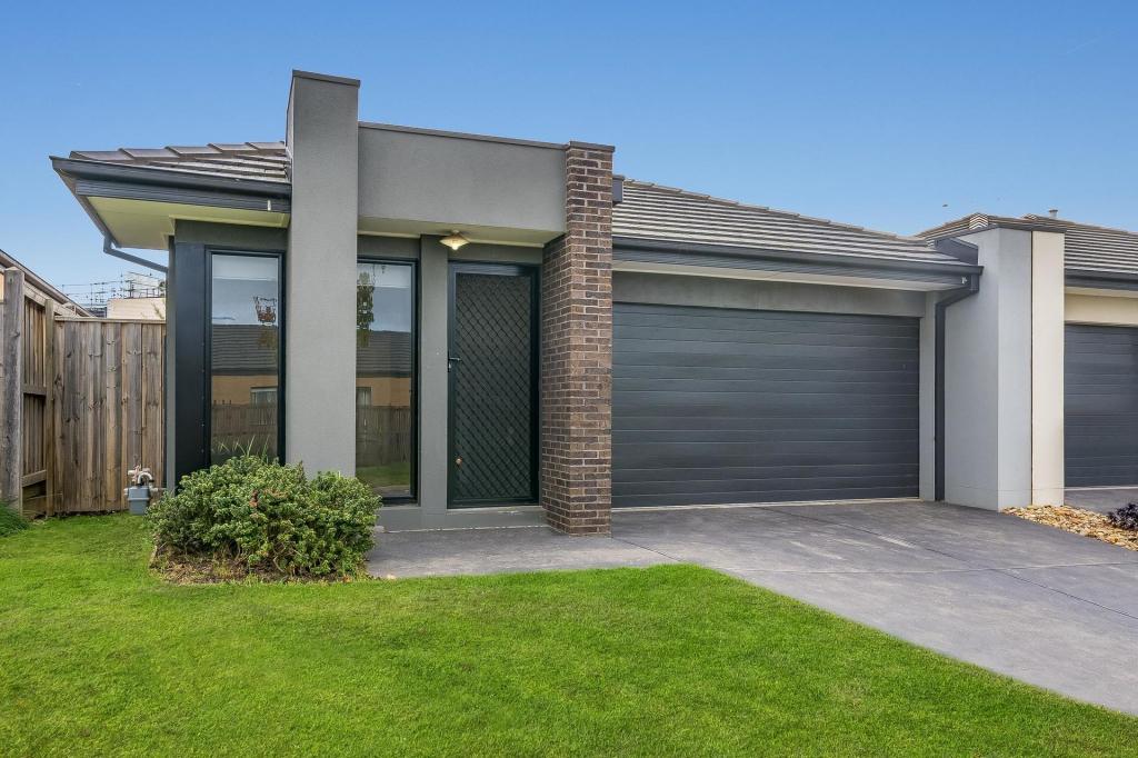 41 Wurrook Cct, North Geelong, VIC 3215