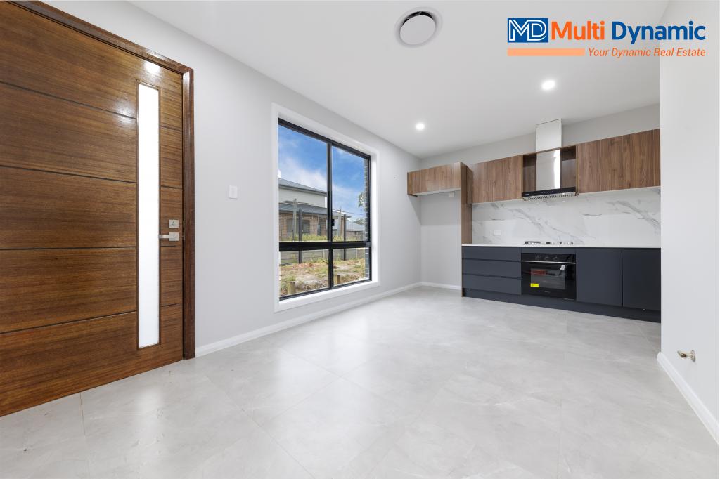 5a Parhelion St, Austral, NSW 2179