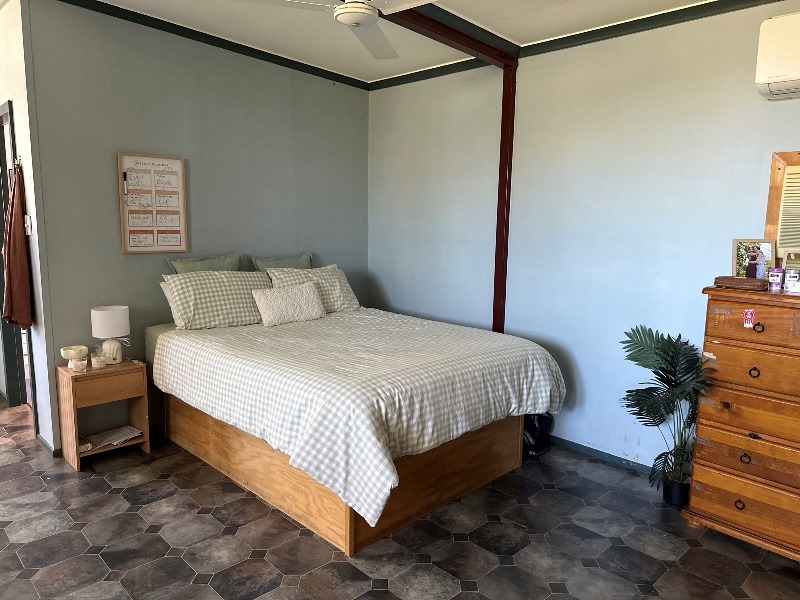 1/51 BURKE ST, CLONCURRY, QLD 4824