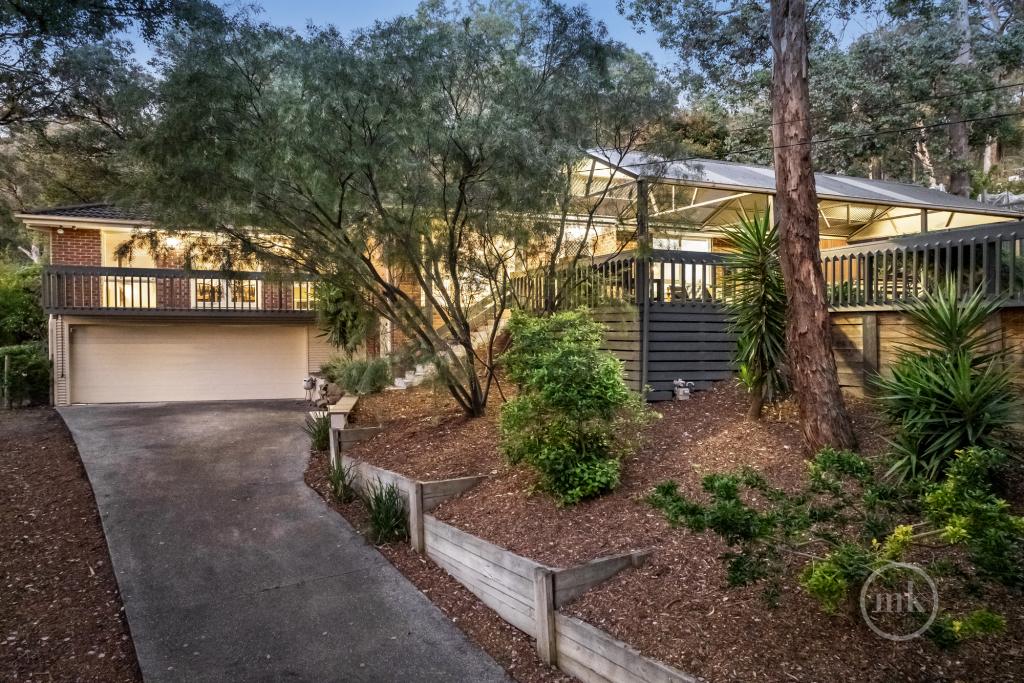 37 Daphne Cres, Hurstbridge, VIC 3099