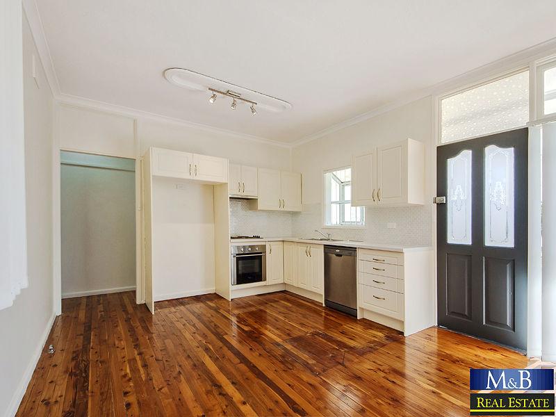 8 Graham St, Doonside, NSW 2767