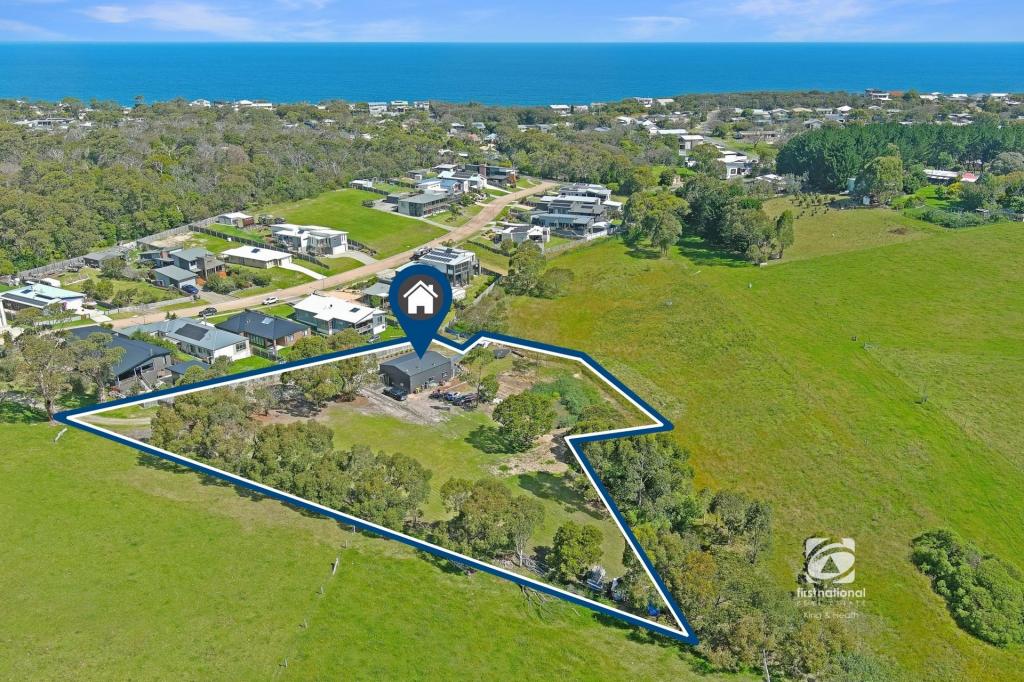 27 Warfe Dr, Lake Tyers Beach, VIC 3909
