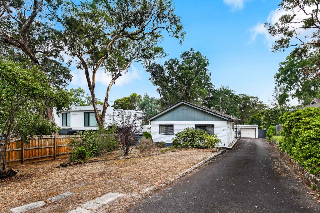 3 Woodland Gr, Montmorency, VIC 3094