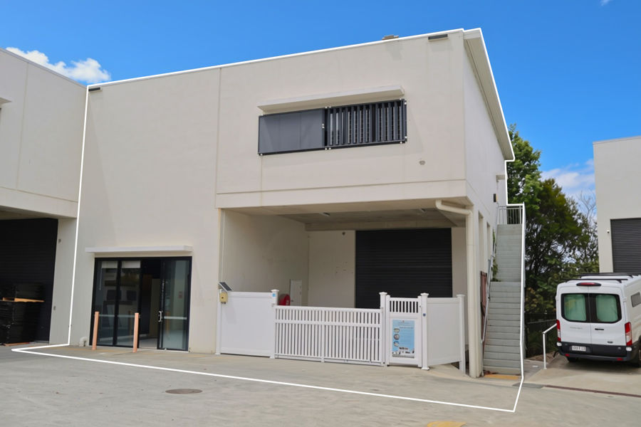 3/127 OLYMPIC CCT, SOUTHPORT, QLD 4215