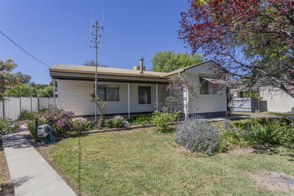 37 Kite St, Cowra, NSW 2794