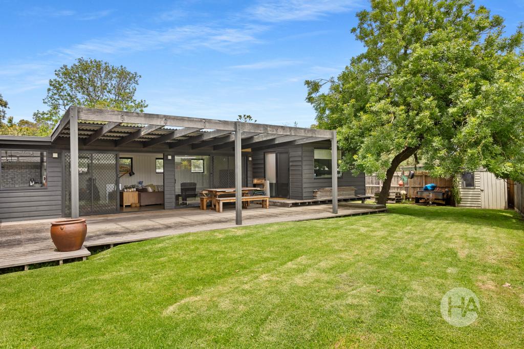 24 Bethanga St, Mount Eliza, VIC 3930
