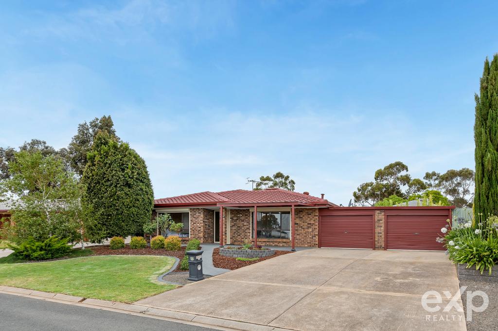 17 MILDERA CRES, CRAIGMORE, SA 5114