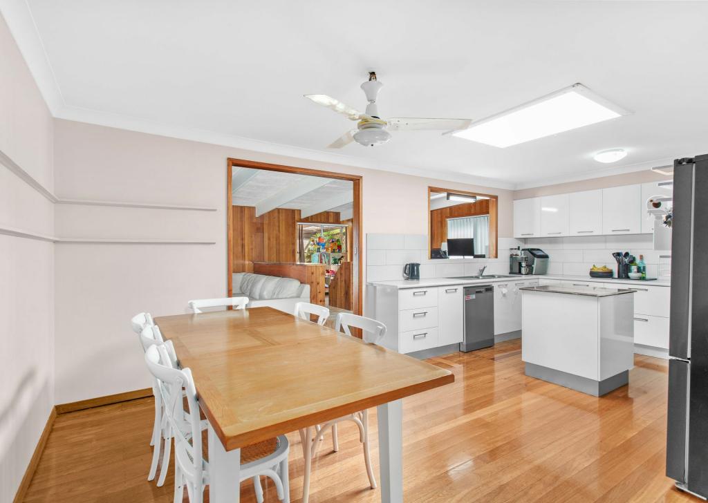 20 Apollo Cl, Taree, NSW 2430