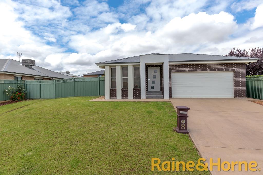 8 ALEXANDRINA AVE, DUBBO, NSW 2830