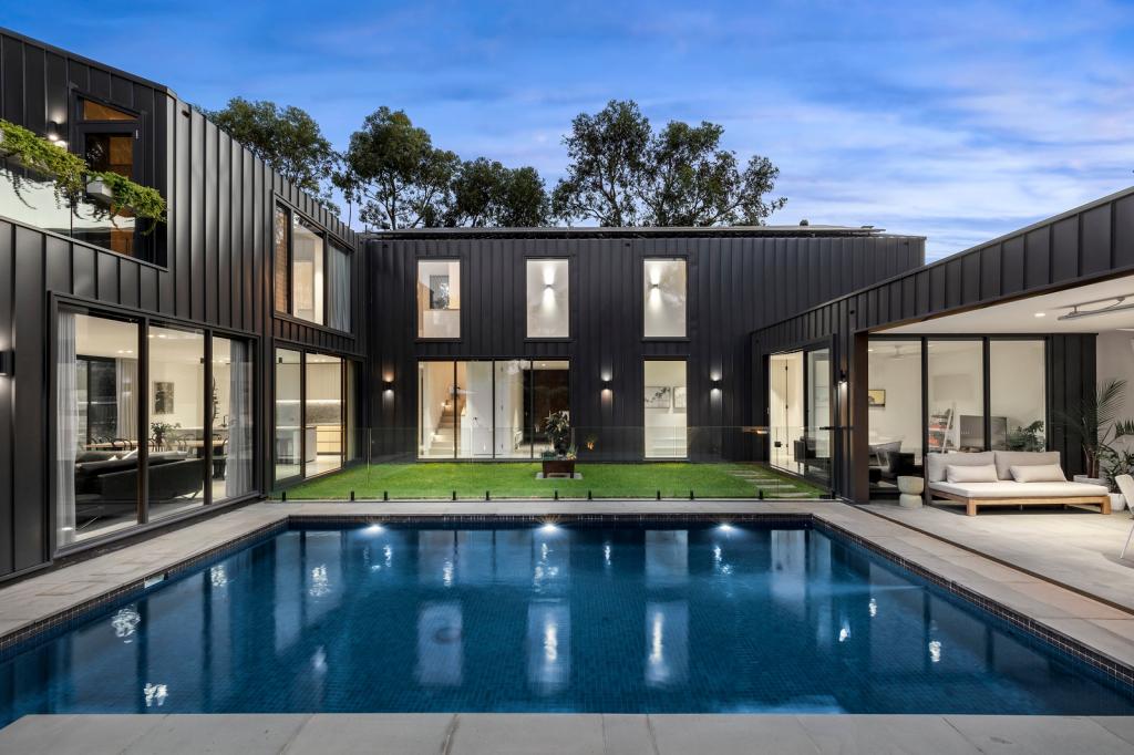 98b Carr St, Barwon Heads, VIC 3227