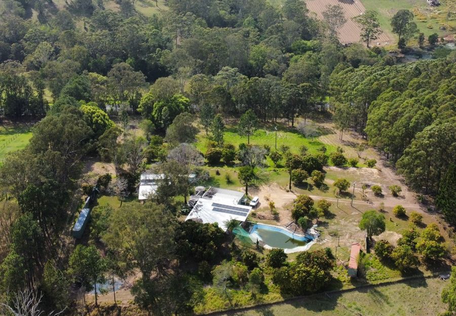 817 Tin Can Bay Rd, Canina, QLD 4570