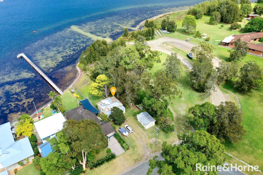 1 Lake View Dr, Burrill Lake, NSW 2539