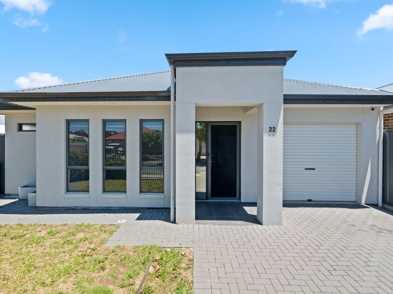22 Sheffield Cres, Blair Athol, SA 5084